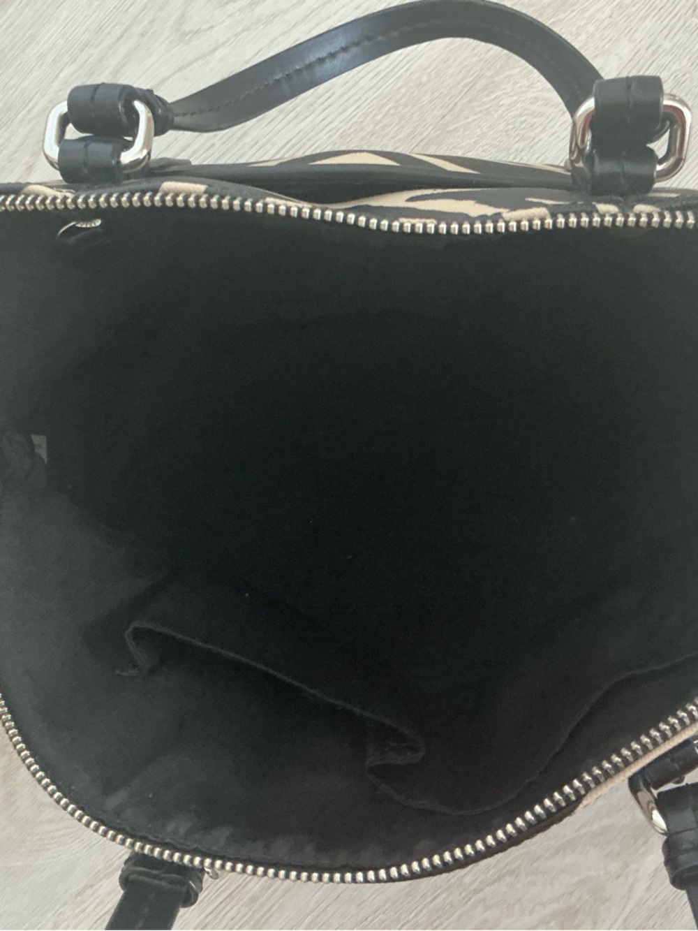 Coach Zebra Print Bag and Wallet Set in Black and Cream LIKE NEW GIFTABLE - Picture 5 of 16